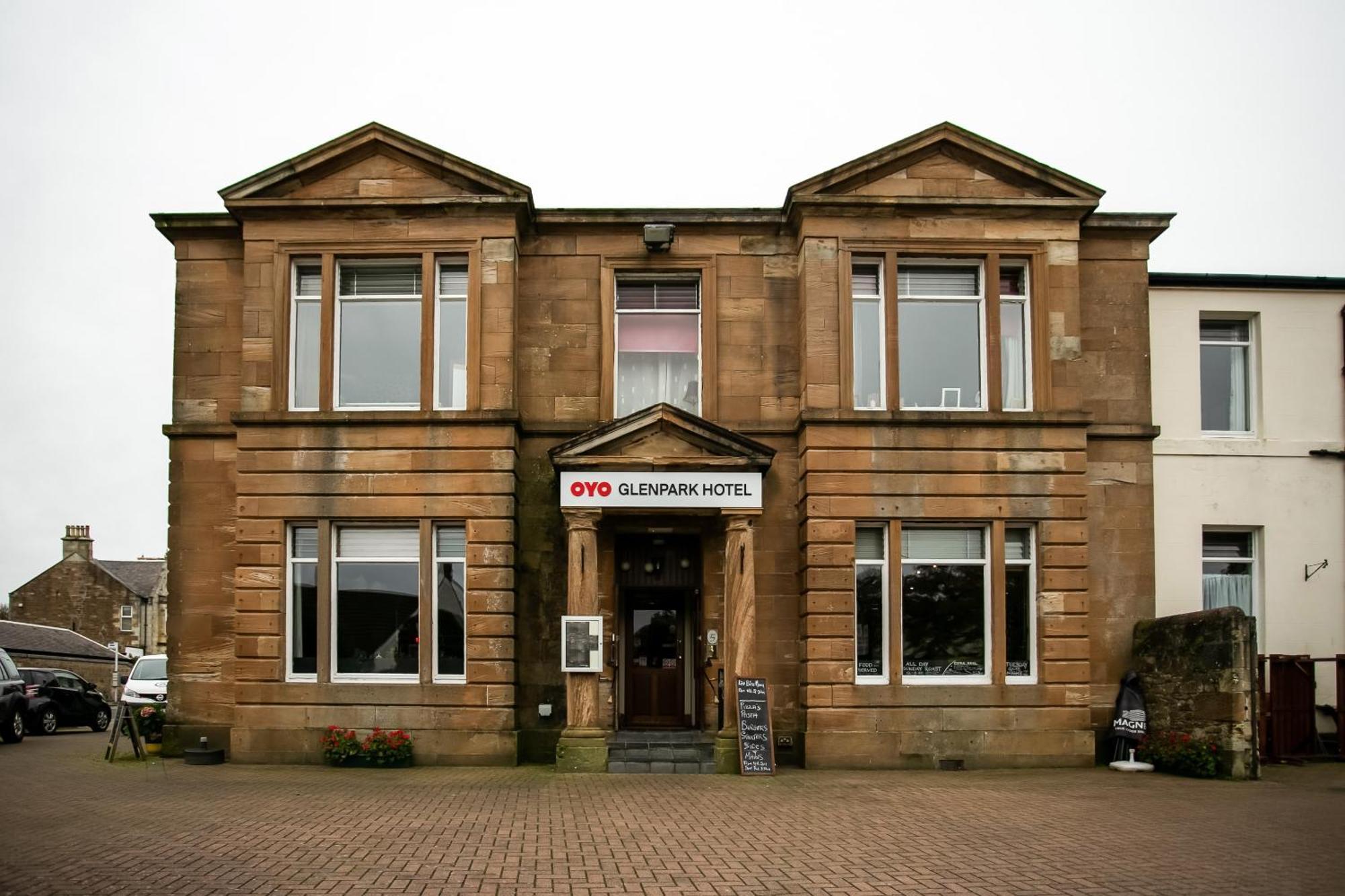 Oyo Glenpark Hotel, Ayr Central Exterior foto